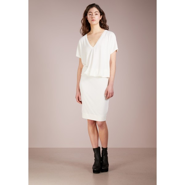 By Malene Birger AMANTH Sukienka z dżerseju soft white BY121C03E