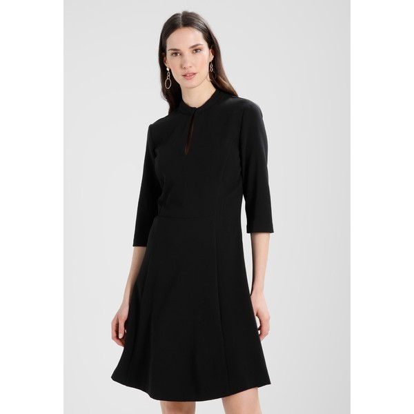 Benetton CONTRAST COLLAR KEYHOLE BUSINESS DRESS Sukienka letnia black 4BE21C088
