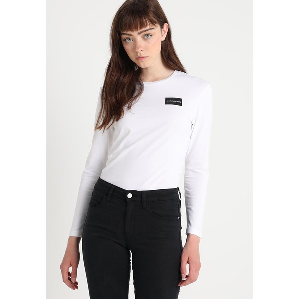 Calvin Klein Jeans INSTITUTIONAL BOX LOGO SLEEVETEE Bluzka z długim rękawem bright white C1821D05Q