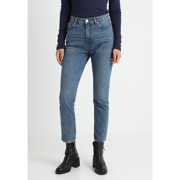 Monki KIMOMO Jeansy Relaxed Fit blue MOQ21N004