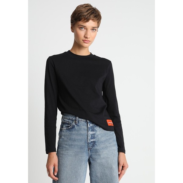 Calvin Klein Jeans MONOGRAM LOGOLONG SLEEVE TEE Bluzka z długim rękawem ck black C1821D06D