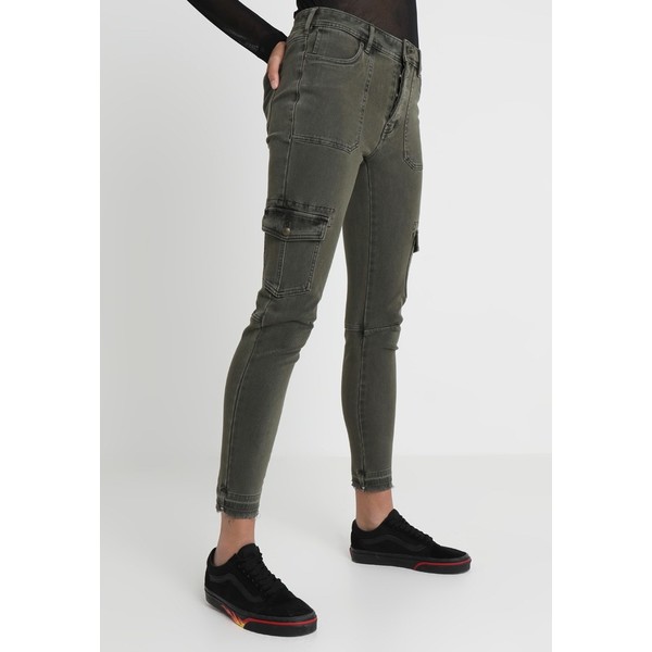 Free People UTILITY Jeansy Skinny Fit moss FP021N00H