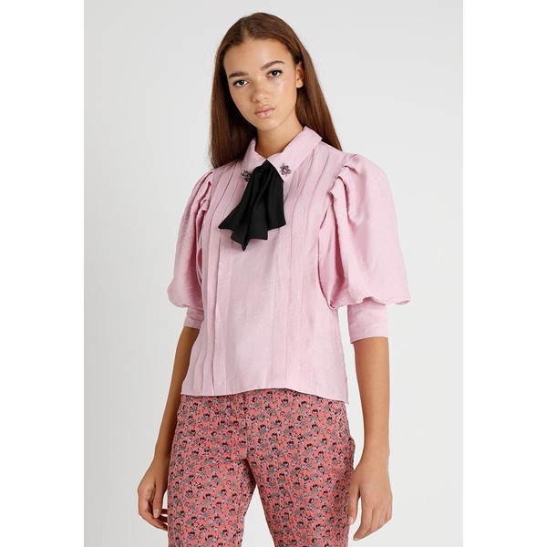 Sister Jane BEE KNEES PLEATED BLOUSE Bluzka pale pink QS021E032