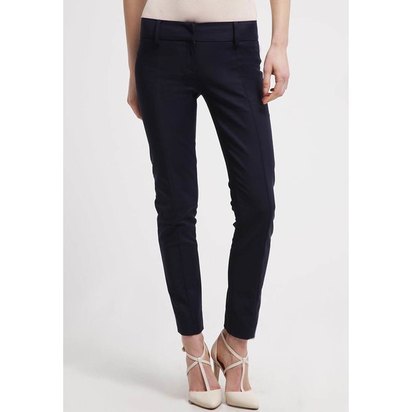 Patrizia Pepe TROUSERS Spodnie materiałowe blue P1421A00X