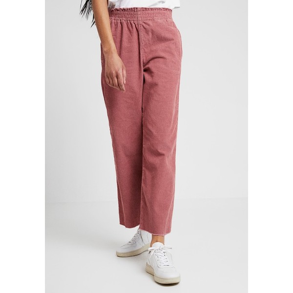 BDG Urban Outfitters PAPER BAG HATAY TROUSER Spodnie materiałowe candy pink QX721A002