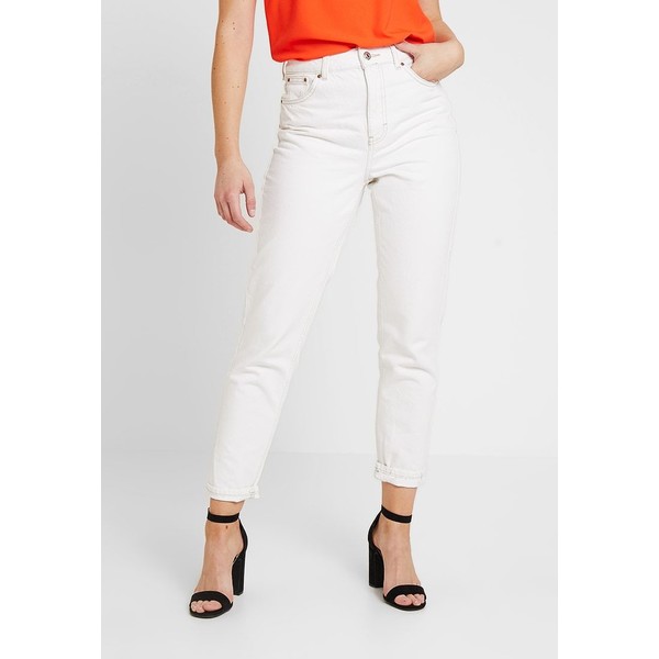 Topshop Jeansy Relaxed Fit off-white TP721N0C5