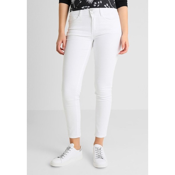 Anna Field Jeansy Slim Fit white AN621N00S