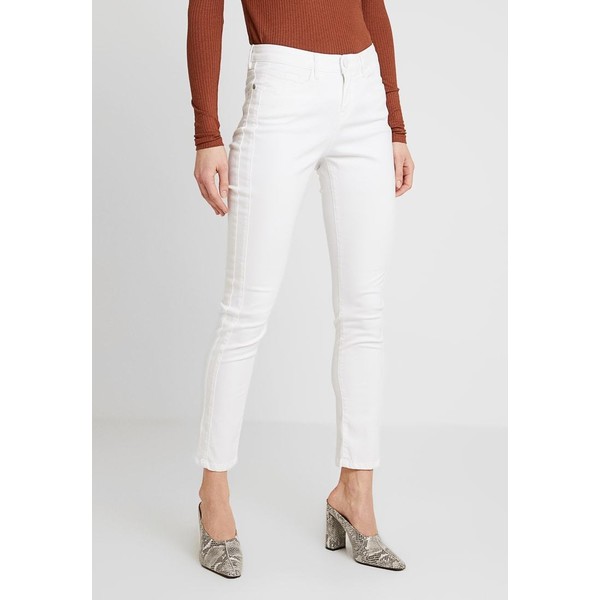 Opus EMILY Jeansy Skinny Fit white PC721N03C