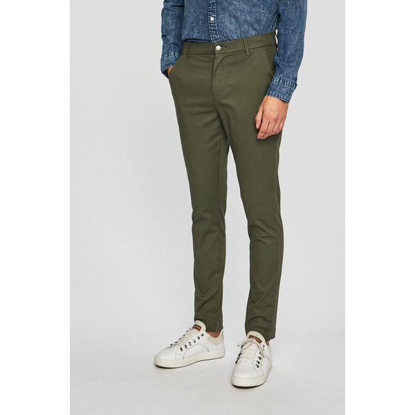 Calvin Klein Jeans Spodnie J30J312590 4910-SPM02J