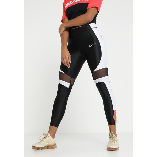 nike performance legginsy