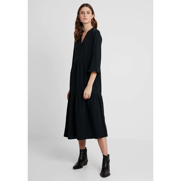 Noisy May Tall NMENDI LONG DRESS Długa sukienka black NOB21C012