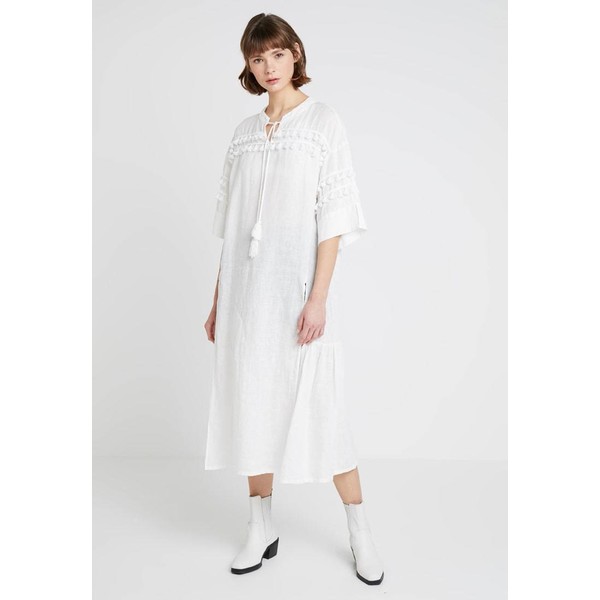 Levi's® Made & Crafted TASSEL DRESS Długa sukienka bright white L4821C009