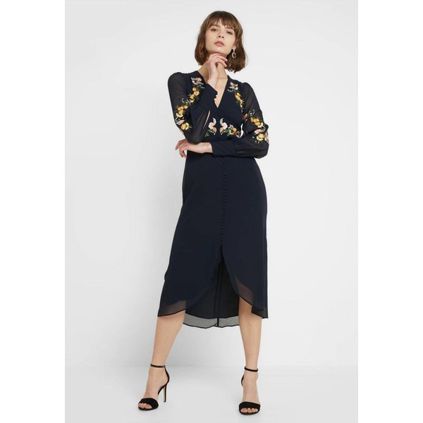 Hope & Ivy EMBROIDERED BUTTON FRONT MIDI Suknia balowa navy HOT21C00Q